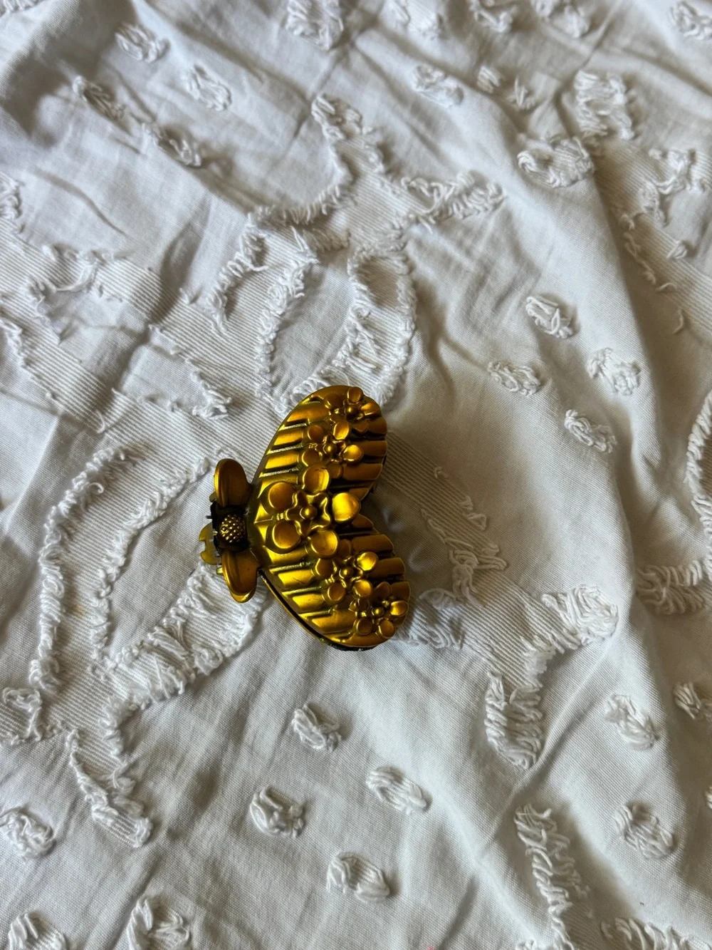 Set of 3 Decorative Vintage Hair Claw Clips- Gold toned